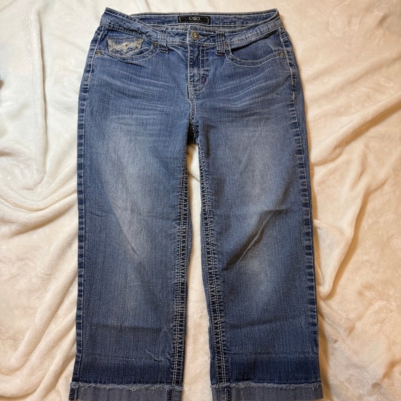 Cato Womens Blue Wash Embellished Pocket Capri Cropped Jeans - Picture 2 of 6